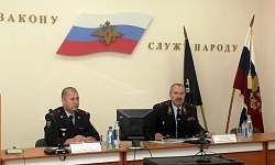 Главный полицейский Югры посетил ОМВД России по Березовскому району с рабочим визитом