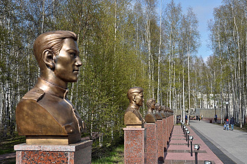 Памятник 4